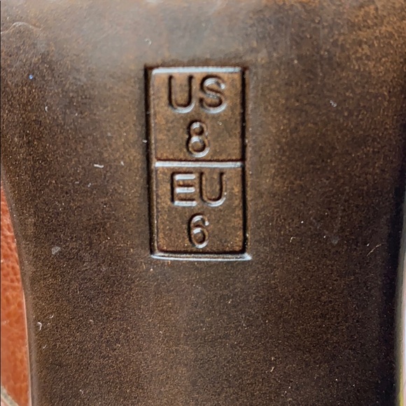 Brown Aerosoles Heels With Buckle Detail - Picture 5 of 7